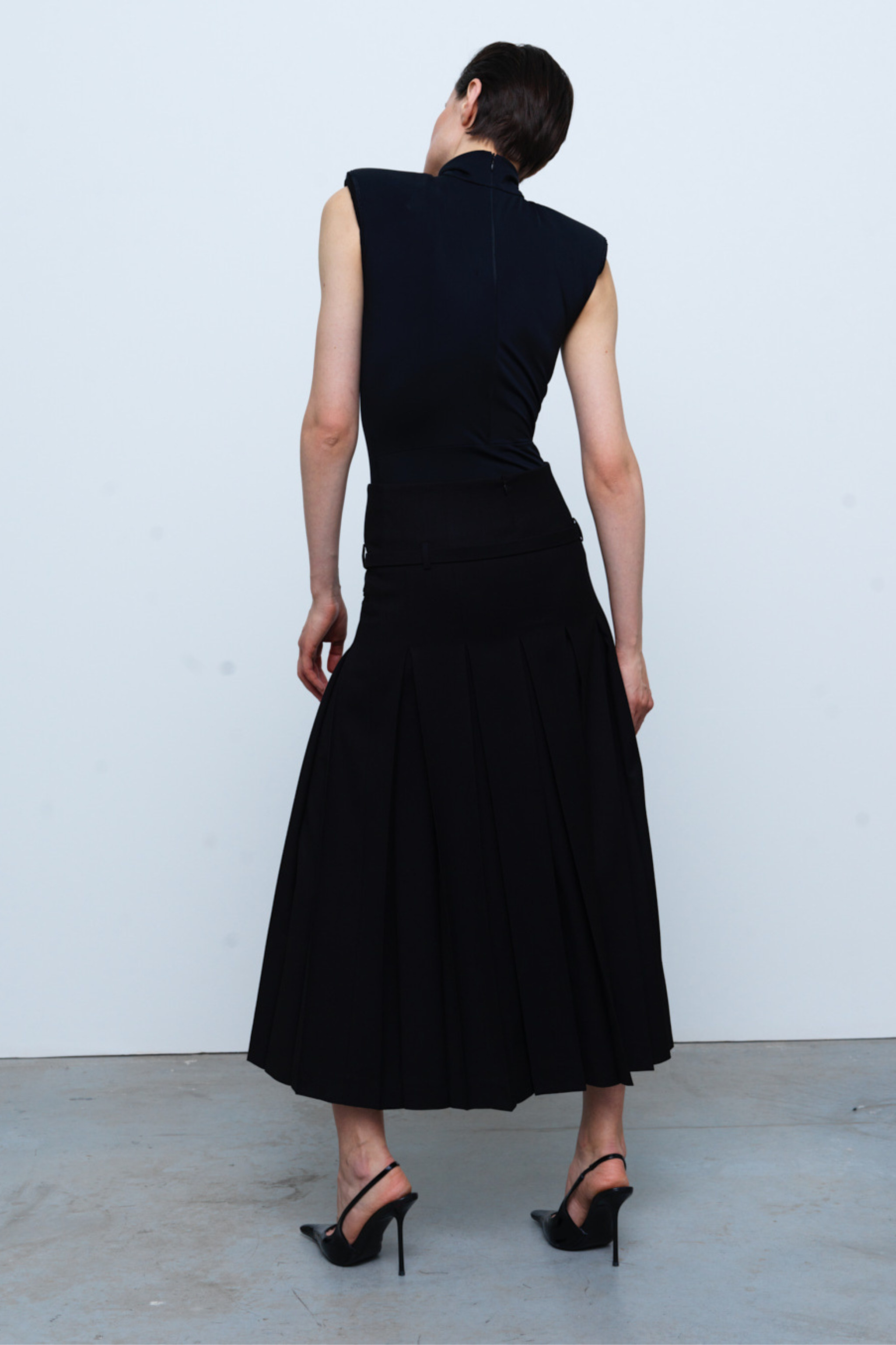 TOP#10 — Padded Shoulders Bodysuit