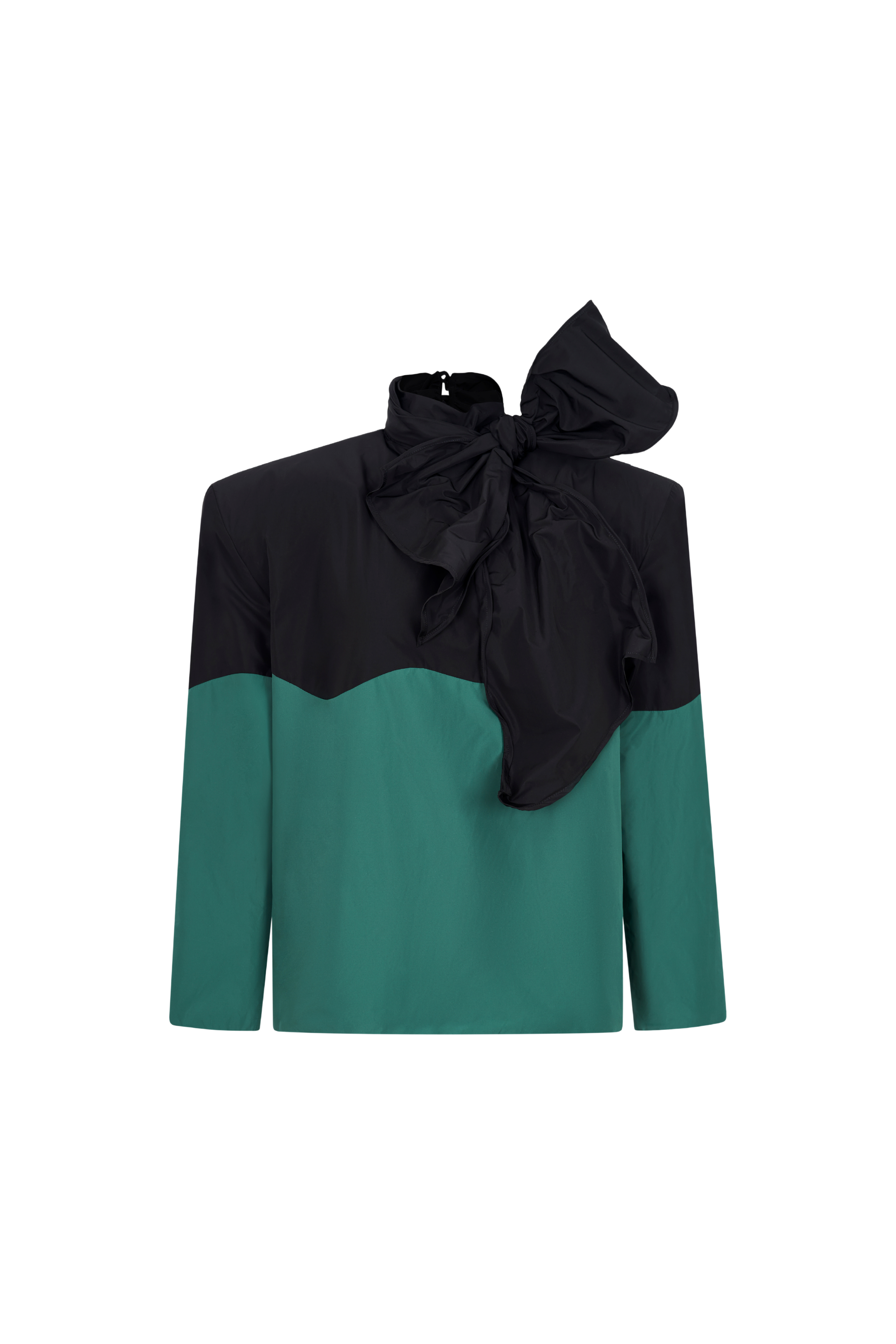 TOP#06 — Blouse with Voluminous Shoulders